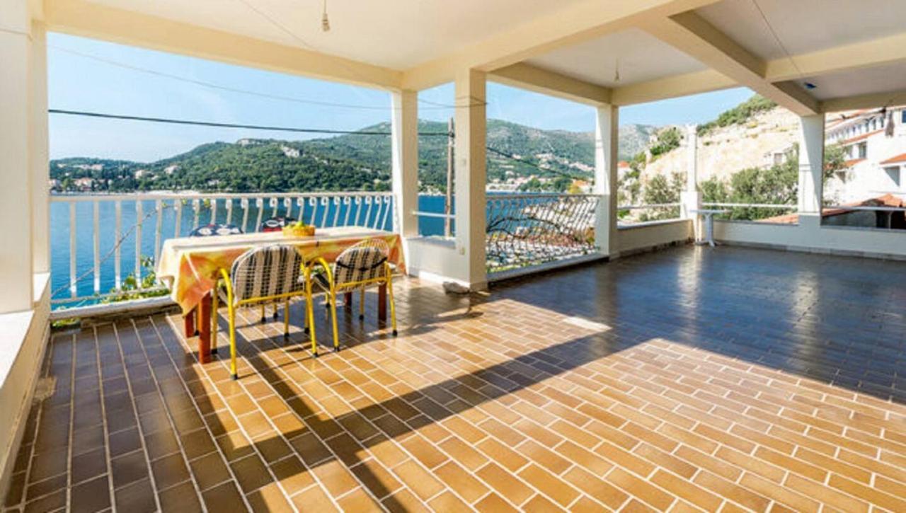 Violic Apartments Затон Экстерьер фото